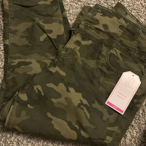 Y2K NWT skinny crop jeggings NOBO size 19